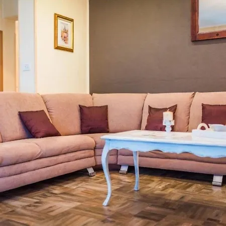 Ferienhaus Fur 7 Personen Ca 160 Qm In Sibenik-dubrava, Dalmatien Norddalmatien Σπίτι διακοπών *