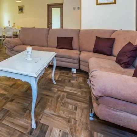 Ferienhaus Fur 7 Personen Ca 160 Qm In Sibenik-dubrava, Dalmatien Norddalmatien Σπίτι διακοπών